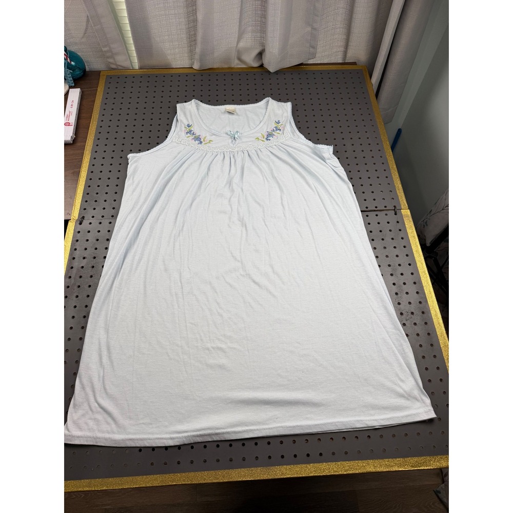 Blair Womens XL Light Blue Sleeveless Floral Embroidered Lace Trim Nightgown
